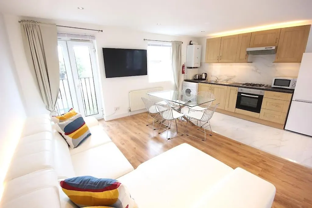 Kudryashova Street 18 Apartament 호텔 키예프